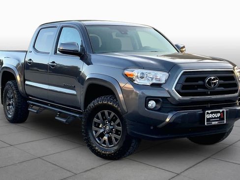 Used 2023 Toyota Tacoma SR5 RWD image 3
