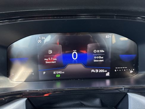 Used 2023 Volkswagen Taos S image 10