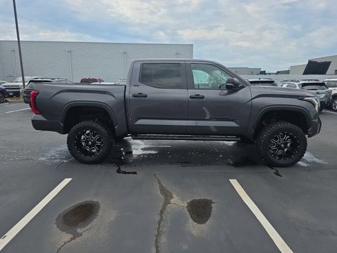 Used 2024 Toyota Tundra SR5 w/ SR5 Convenience Package AWD/4WD image 5