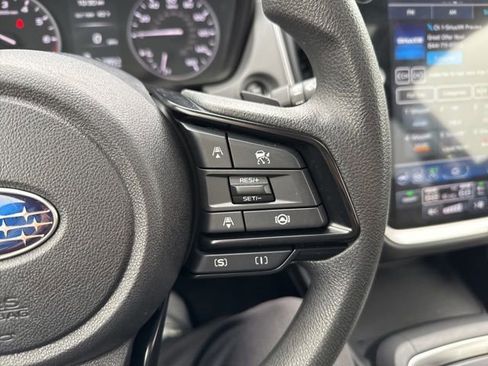 Used 2024 Subaru Crosstrek 2.0i Premium image 13