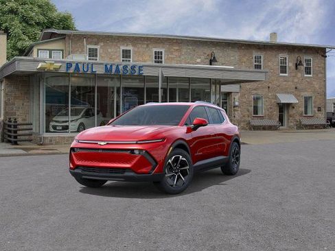 New 2026 Chevrolet Equinox EV LT image 8