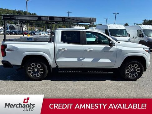 Used 2024 Chevrolet Colorado Z71 w/ Advanced Trailering Package AWD/4WD image 6
