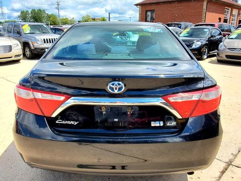 Used 2016 Toyota Camry LE image 8