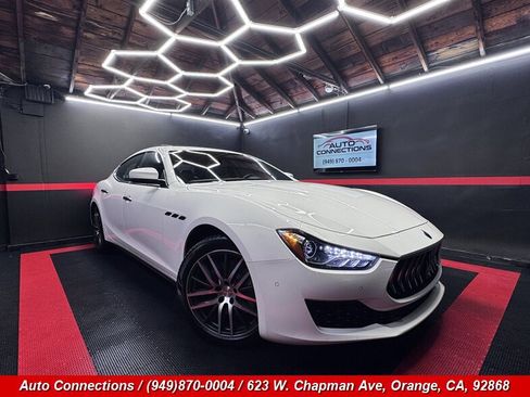 Used 2019 Maserati Ghibli image 1