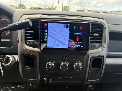 Used 2017 RAM 3500 Tradesman w/ Chrome Appearance Group AWD/4WD image 12