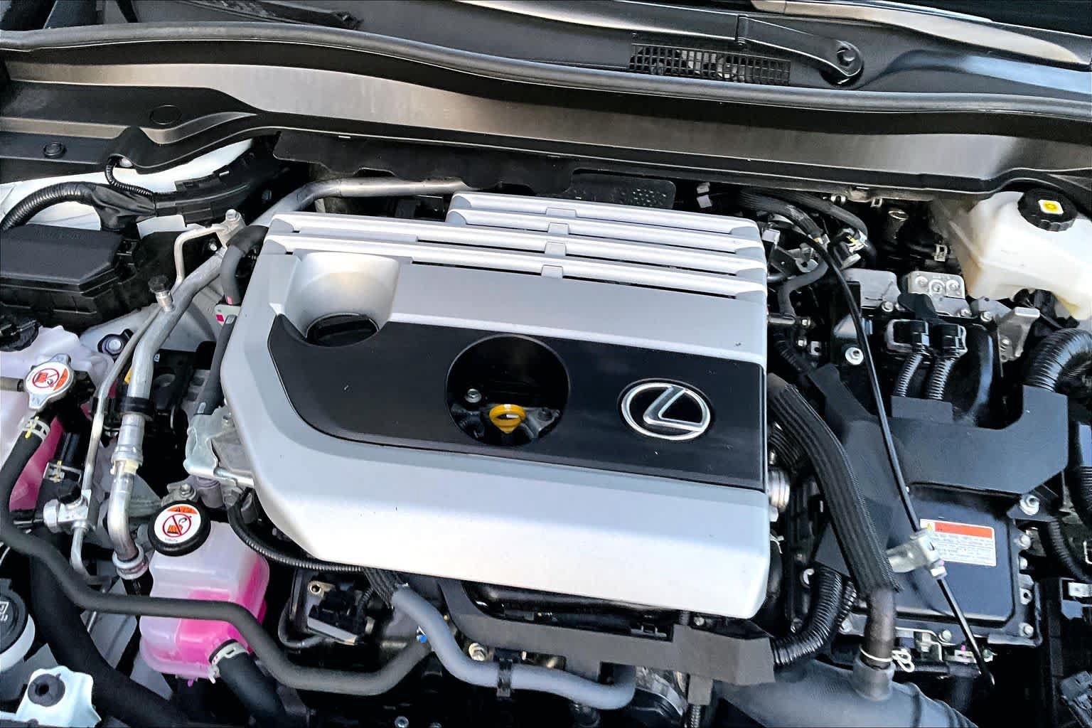 Used 2024 Lexus UX 250h F Sport AWD/4WD image 31