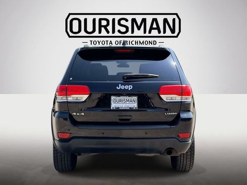 Used 2018 Jeep Grand Cherokee Laredo AWD/4WD image 21