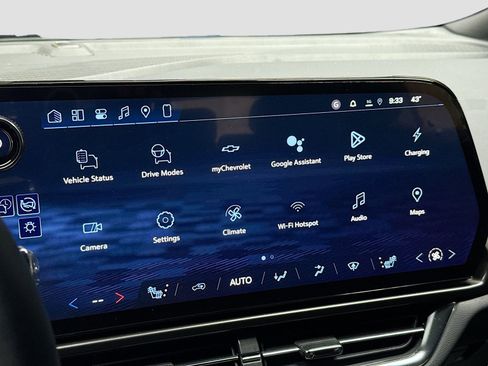 New 2026 Chevrolet Equinox EV LT w/ Comfort Package image 19