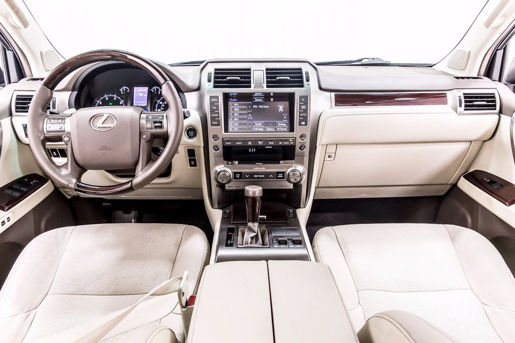 Used 2019 Lexus GX 460 Premium AWD/4WD image 18