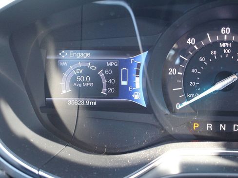 Used 2018 Ford Fusion S image 15