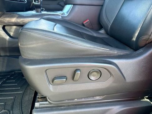 Used 2023 Chevrolet Silverado 1500 LTZ w/ LTZ Convenience Package II image 12