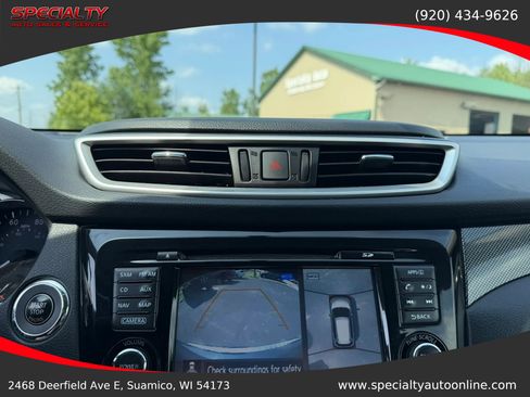 Used 2016 Nissan Rogue SL w/ SL Premium Package AWD/4WD image 22