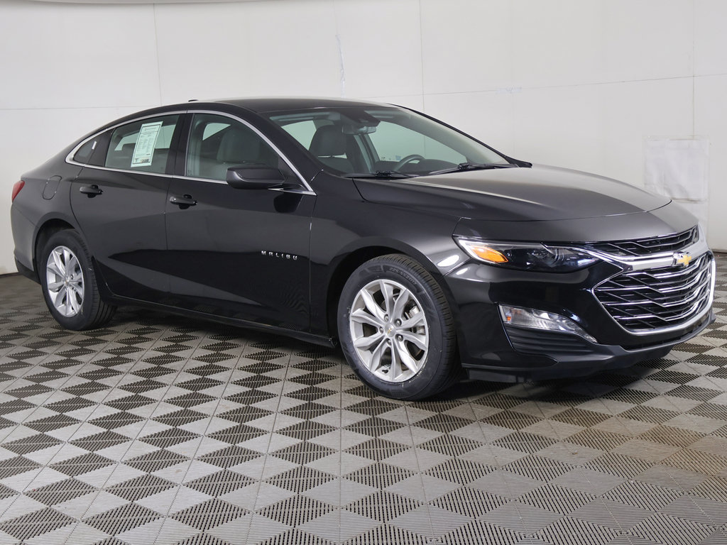 Used 2025 Chevrolet Malibu LT FWD image 46
