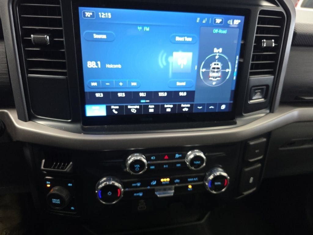 Used 2025 Ford F150 XLT w/ Equipment Group 301A Standard AWD/4WD image 27