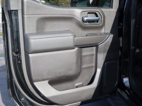 Used 2021 GMC Sierra 1500 AT4 image 42