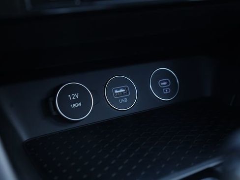 New 2026 Genesis G70 2.5T image 21