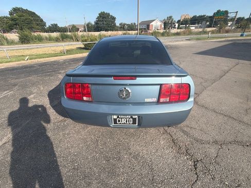 Used 2007 Ford Mustang Premium RWD image 10