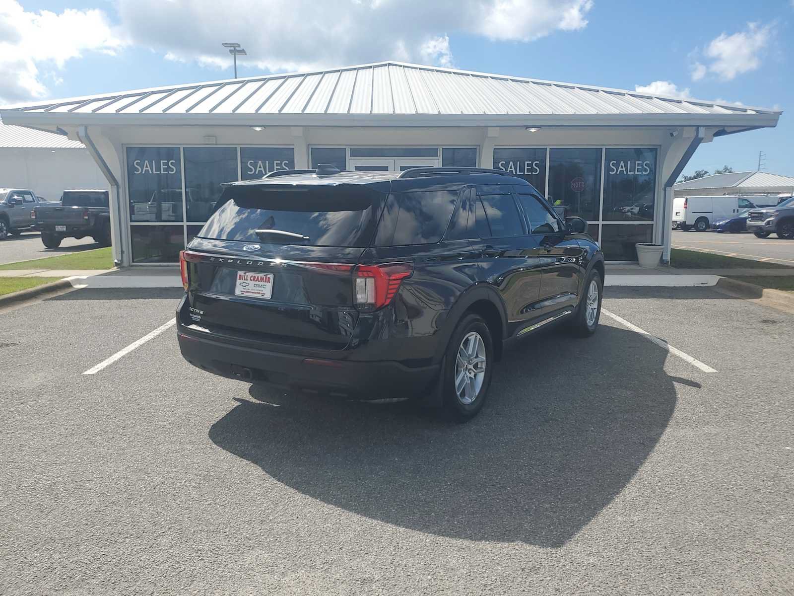 Used 2025 Ford Explorer Active RWD image 7