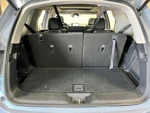 Used 2025 Honda Pilot Touring image 24