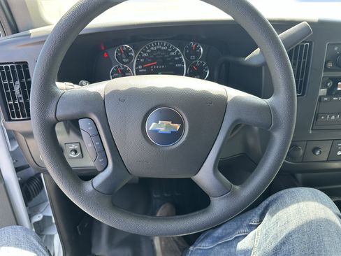 New 2025 Chevrolet Express 3500 w/ Driver Convenience Package image 9