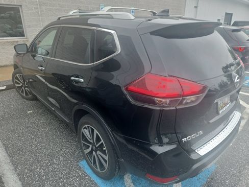 Used 2020 Nissan Rogue SL w/ Premium Package AWD/4WD image 3