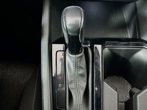 Used 2023 Honda Accord Sport image 25