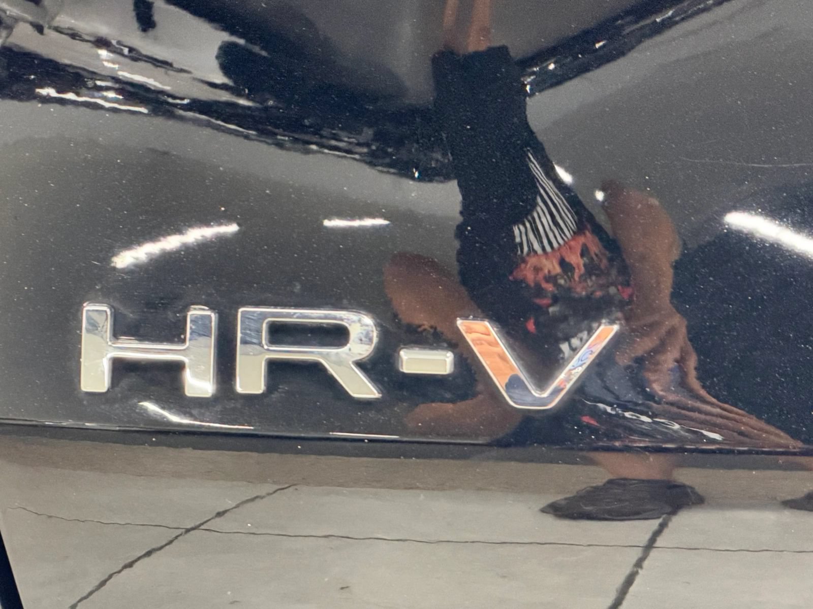 Used 2024 Honda HR-V EX-L image 13