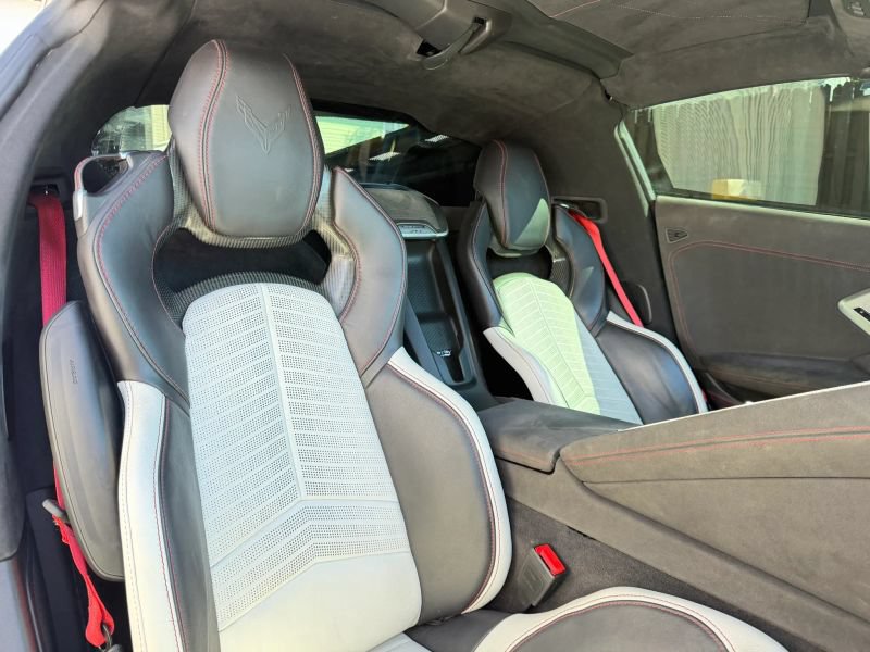Used 2023 Chevrolet Corvette Stingray Premium Cpe w/ Z51 Performance Package RWD image 24