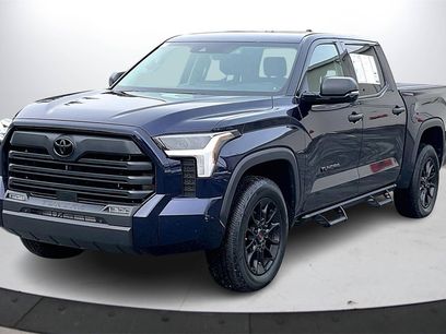 Used 2022 Toyota Tundra SR5 w/ SR5 Convenience Package