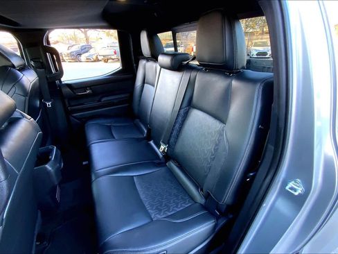 Used 2025 Toyota Tacoma Limited image 20