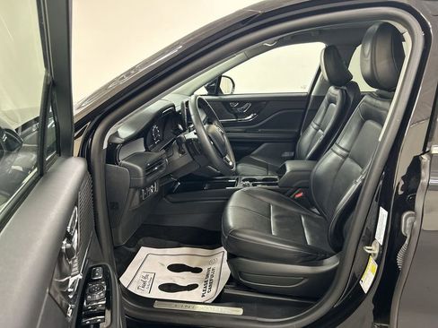 Used 2022 Lincoln Corsair AWD w/ Premium Package image 11