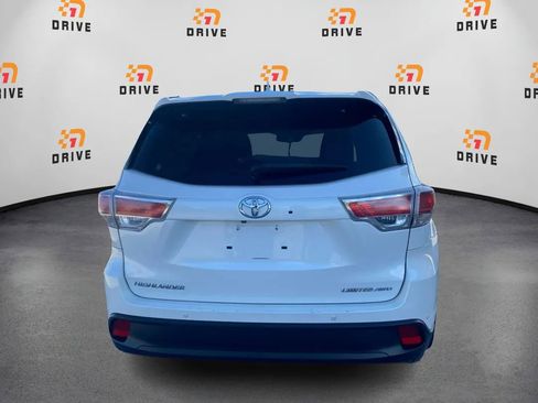 Used 2015 Toyota Highlander Limited Platinum image 6