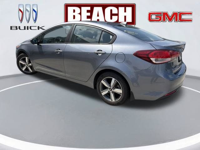Used 2018 Kia Forte S FWD image 2
