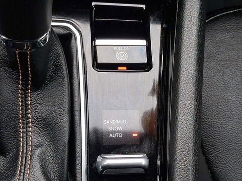 Used 2022 Jeep Compass Limited image 25