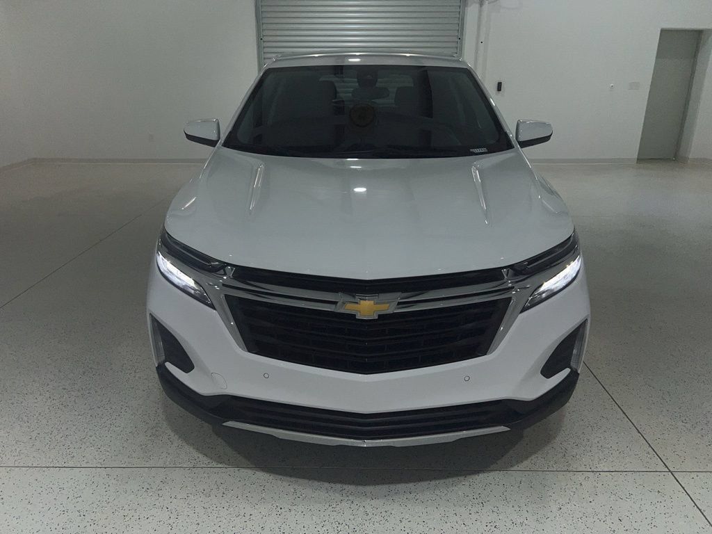 Used 2024 Chevrolet Equinox LT FWD image 8