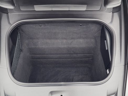 Certified 2024 Porsche 911 Carrera T RWD image 21
