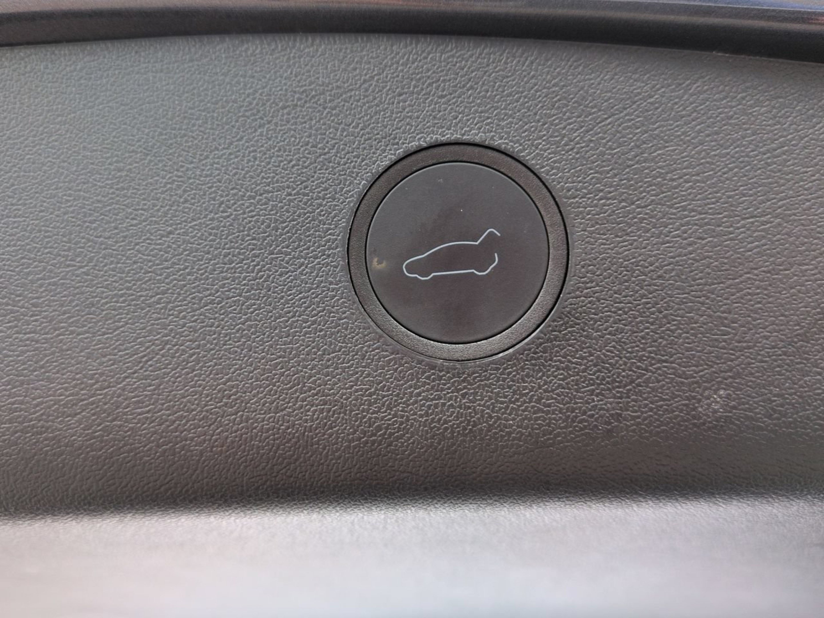 Used 2023 Tesla Model 3 Standard Range RWD image 17