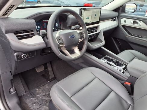 New 2026 Ford Explorer Active w/ Active Comfort Package RWD image 10