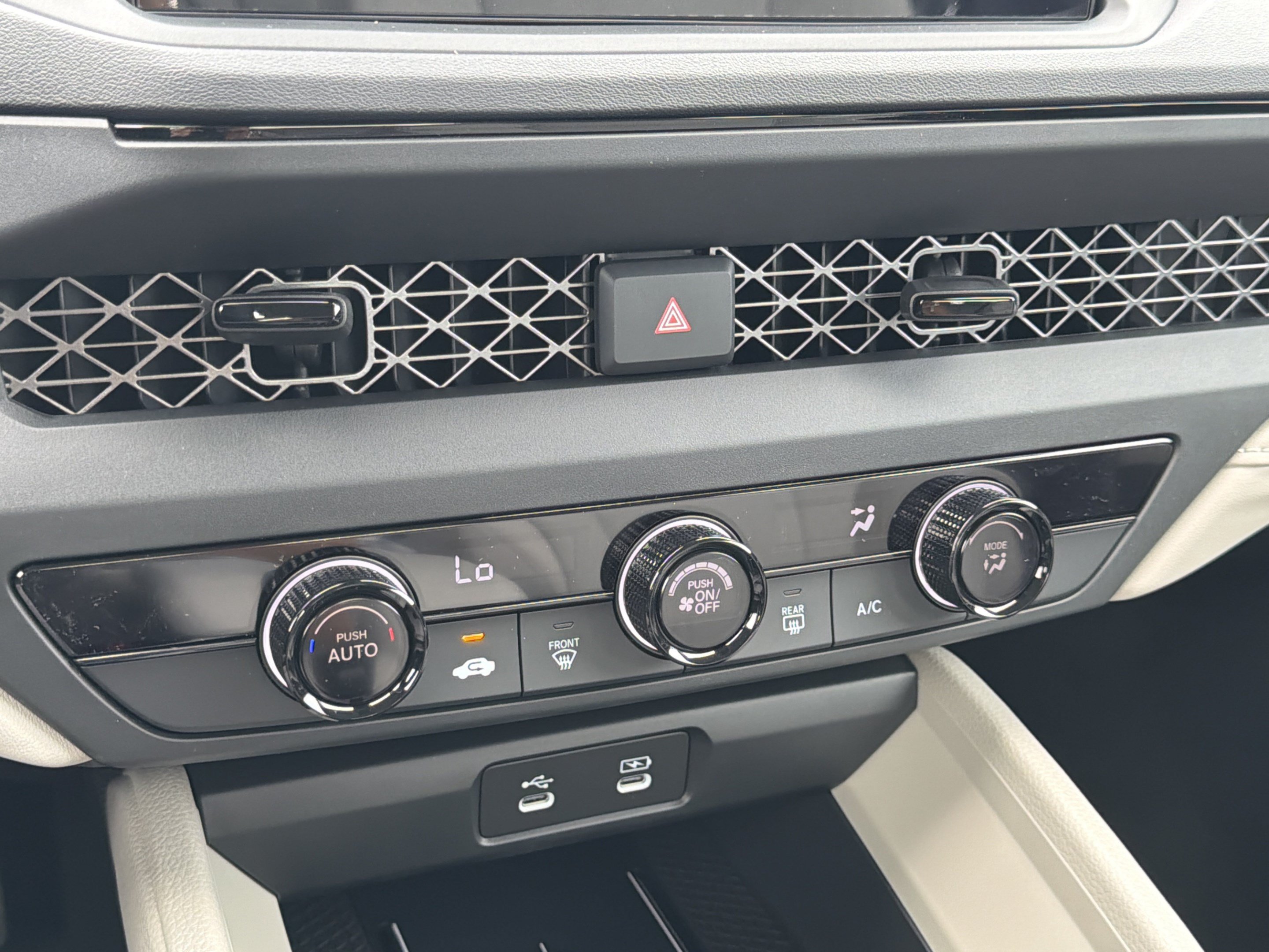 New 2026 Honda Accord LX image 11