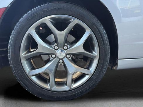 Used 2016 Dodge Charger R/T w/ Plus Group RWD image 28