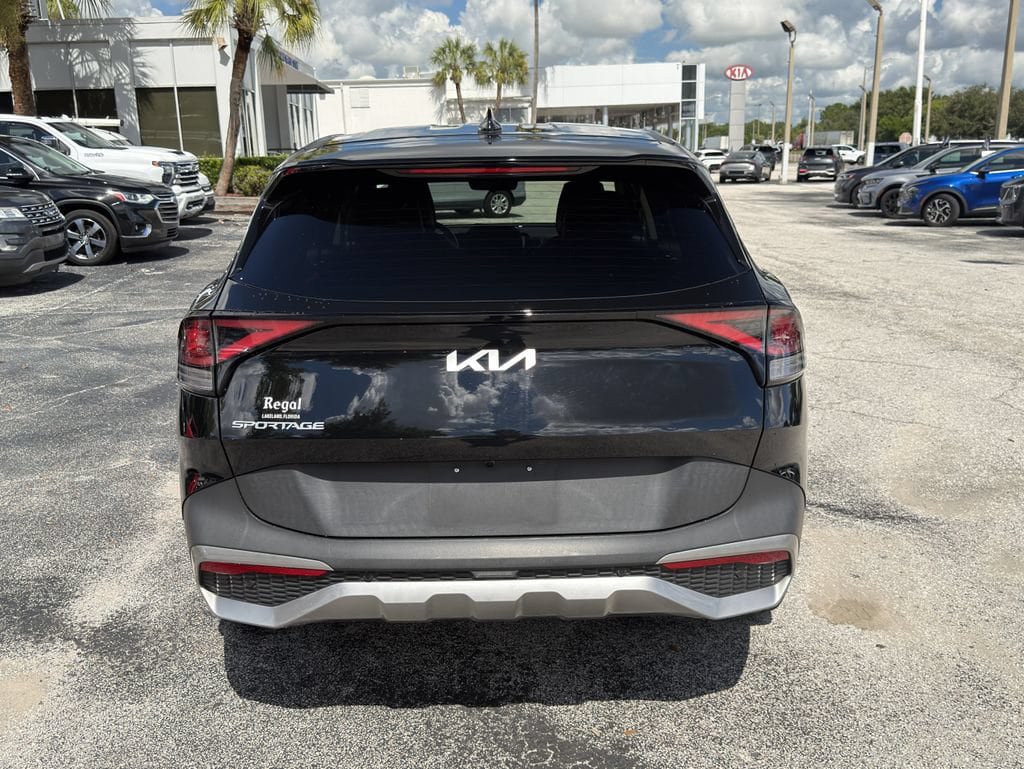 Certified 2023 Kia Sportage EX FWD image 6