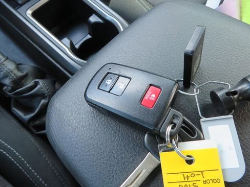 Used 2023 Toyota Tacoma TRD Sport image 30