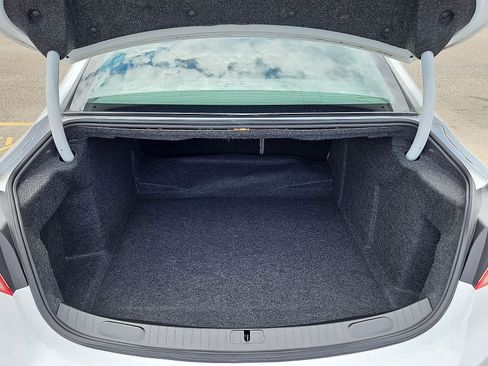 Used 2019 Chevrolet Impala LS FWD image 29