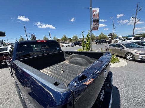Used 2018 RAM 2500 Tradesman w/ Chrome Appearance Group AWD/4WD image 10