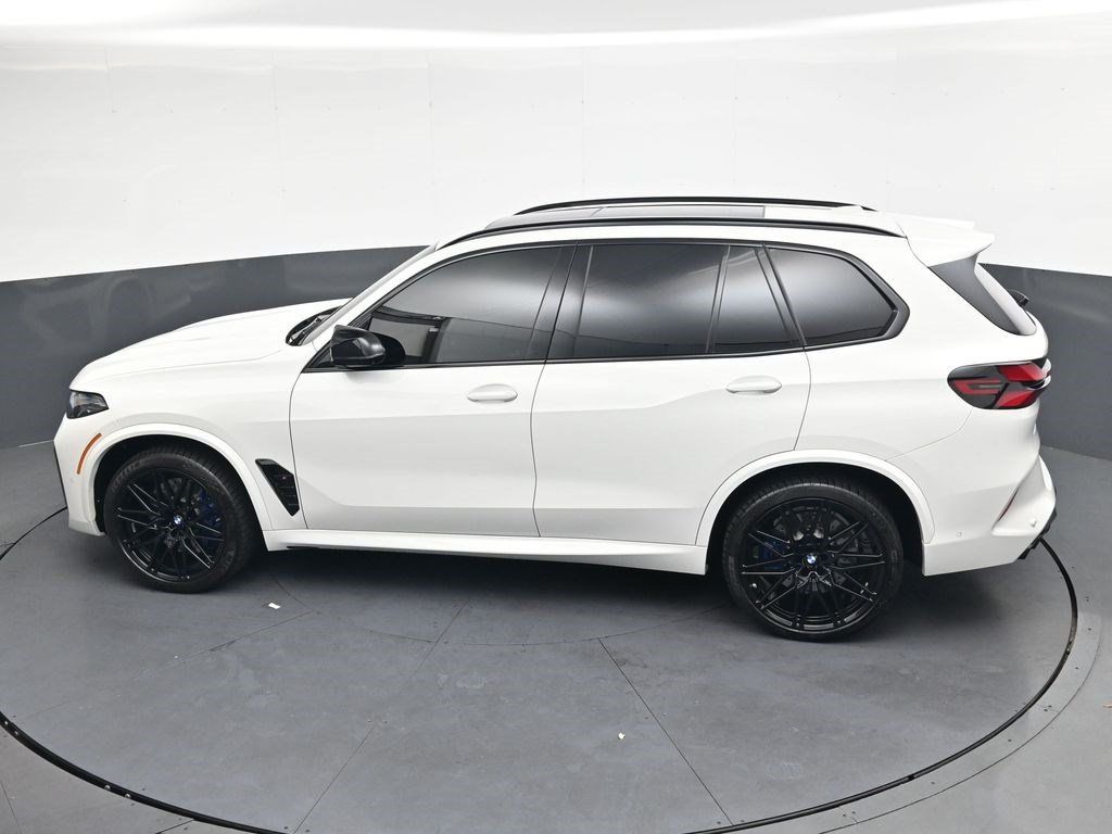 Used 2025 BMW X5 M Competition w/ Executive Package AWD/4WD image 29