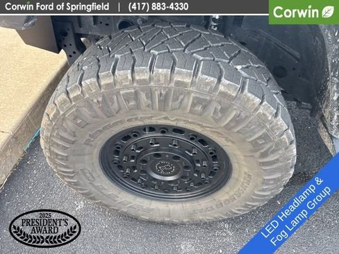 Used 2022 Jeep Gladiator Sport image 2