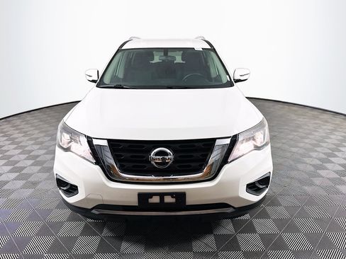 Used 2020 Nissan Pathfinder S AWD/4WD image 2
