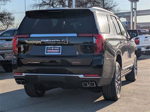 New 2026 GMC Yukon Denali w/ Sun & Power Step Package image 4