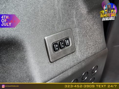 Used 2004 INFINITI QX56 2WD w/ Smart Vision Pkg image 31