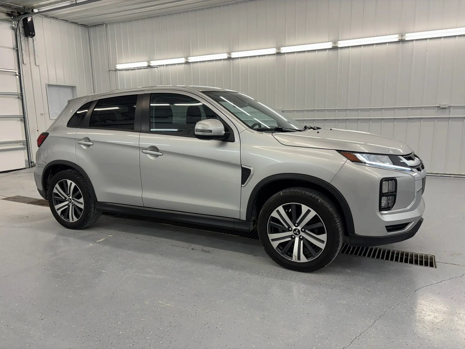 Used 2021 Mitsubishi Outlander Sport SE AWD/4WD image 14